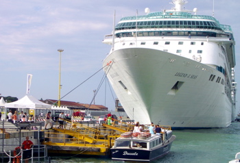 transfer from cruise terminal, venice transportation, venice water bus