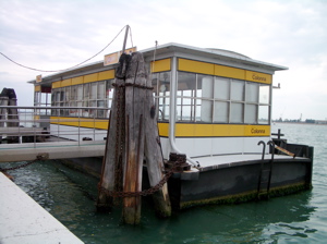 venice vaporetto, venice water bus, venice transportation