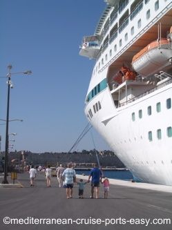 rhodes cruise dock ship where cafe same area there also