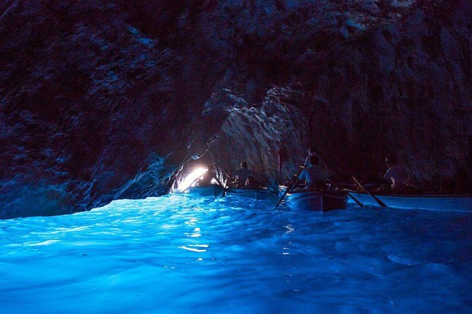 BlueGrotto1