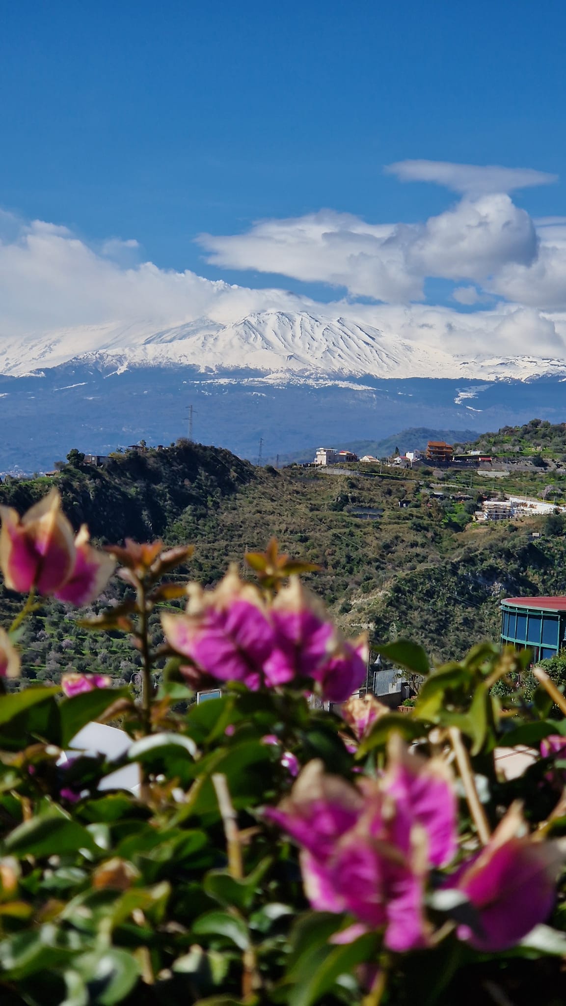 Taormina monuments: Travel to Taormina to see Taormina Italy attractions, from the Greek theatre to Taormina gardens. 