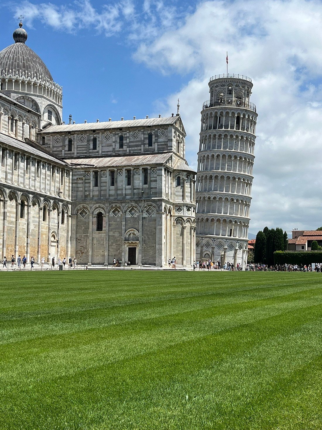 Pisa leaning tower