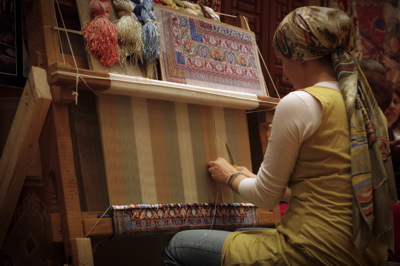 weaving rugs image, weaving rugs photo, weaving rugs picture