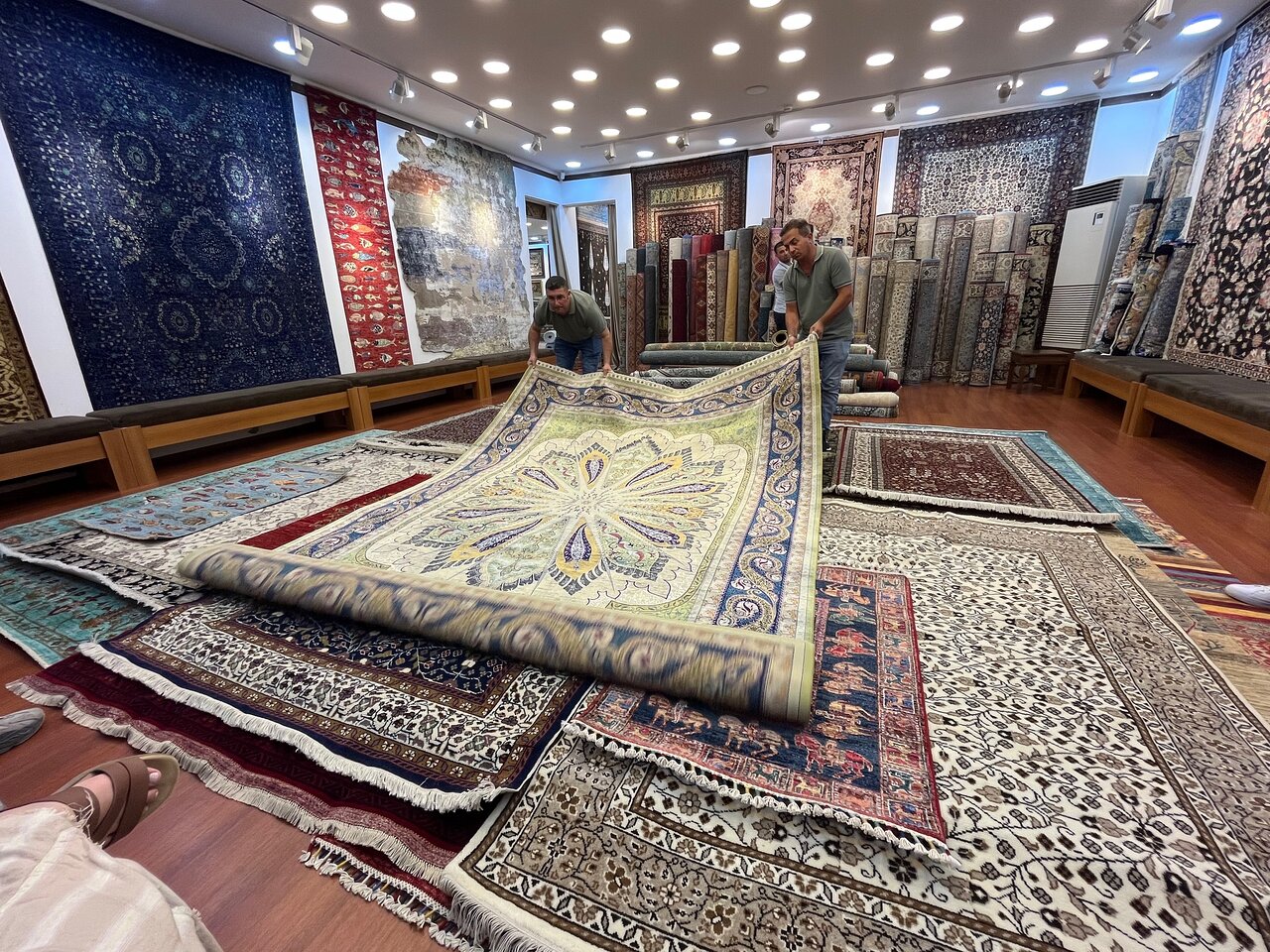 Turkish rug demonstration in Kusadasi