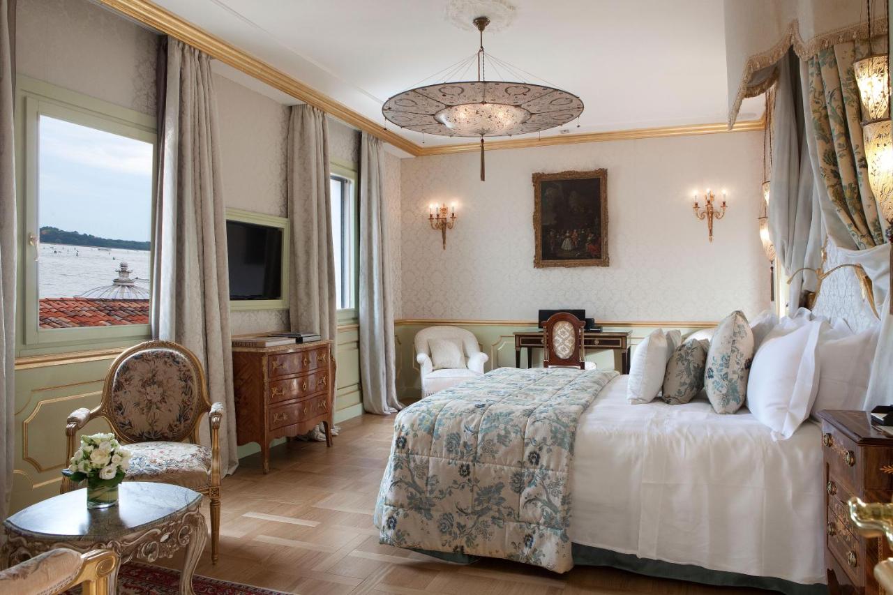 luna hotel baglioni venice bed