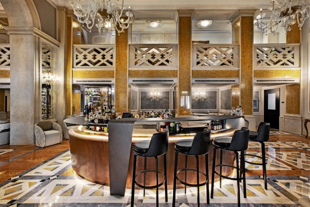 luna hotel baglioni venice lobby