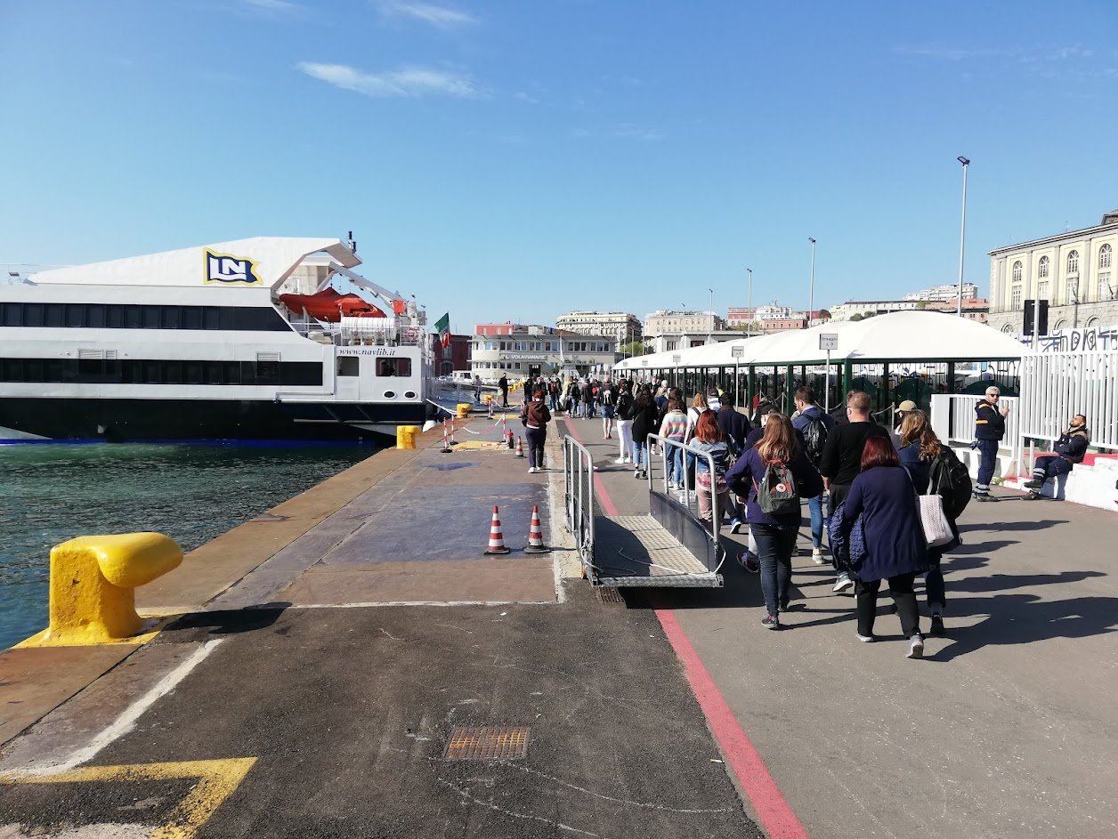 Naples_hydrofoil2