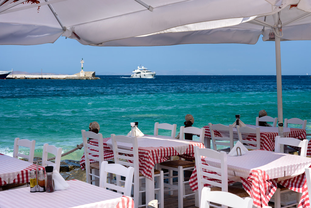 mykonos tavern, mykonos restaurants