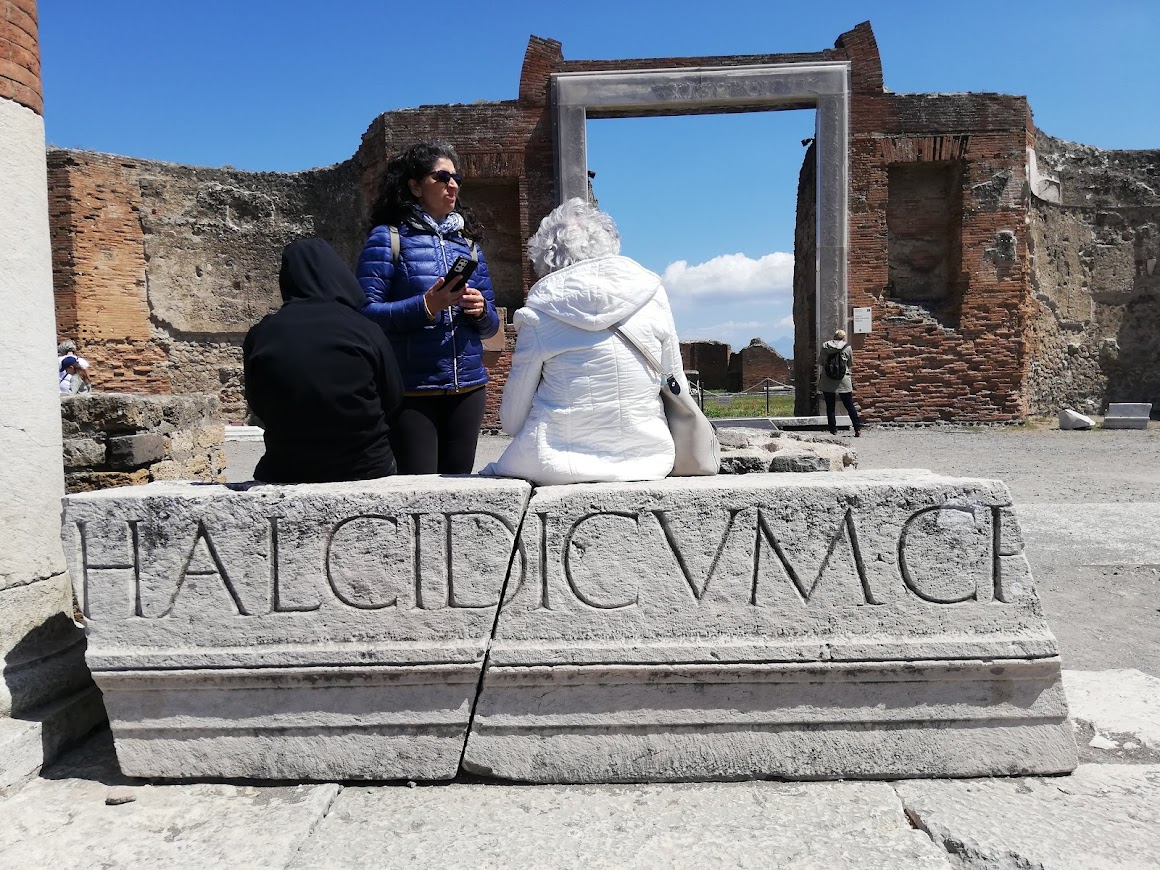 pompeii remains photo