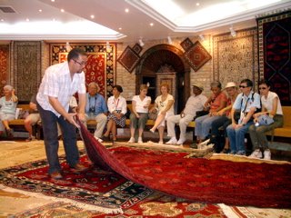 turkish rug shopping image, turkish rug shopping picture, turkish rug shopping photo